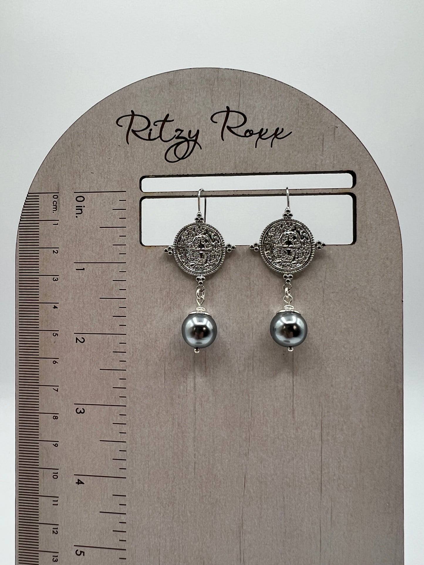 Gemstone Earring with Silver Medallion Gray Shell Pearl