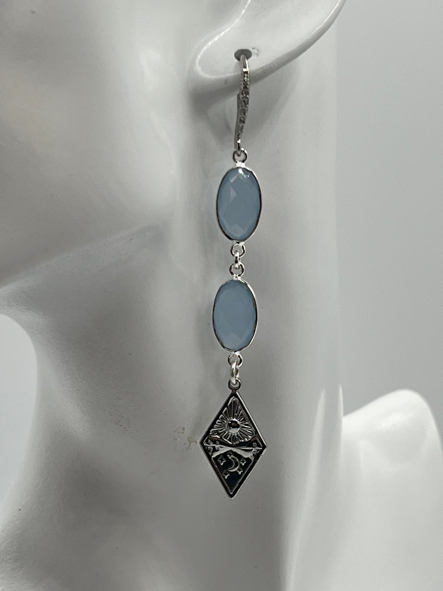 Gemstone Earring/Baby Blue Oval Hydro Quartz/Embossed Diamond