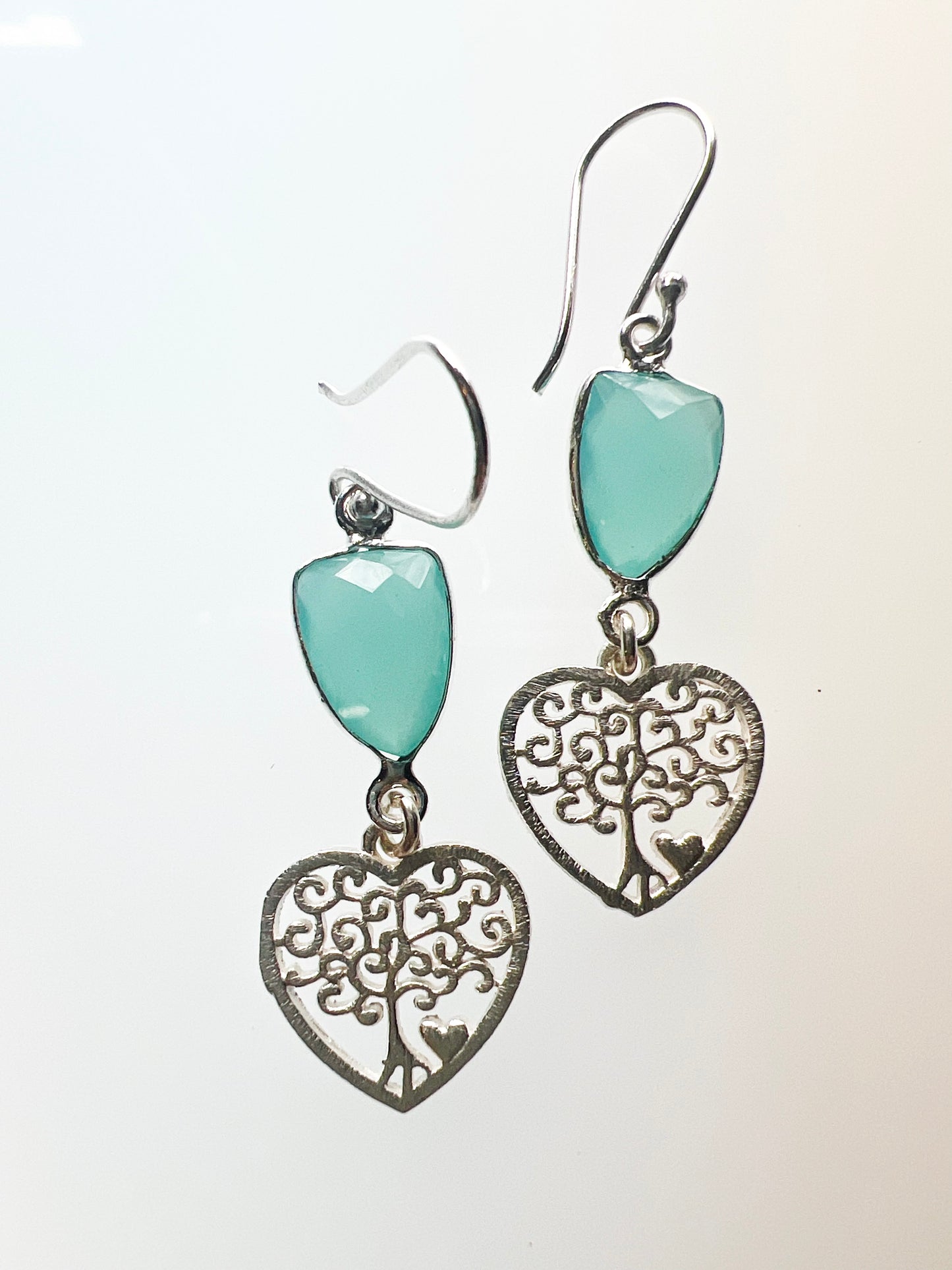 Gemstone Earring Aqua trillion with silver filigree heart