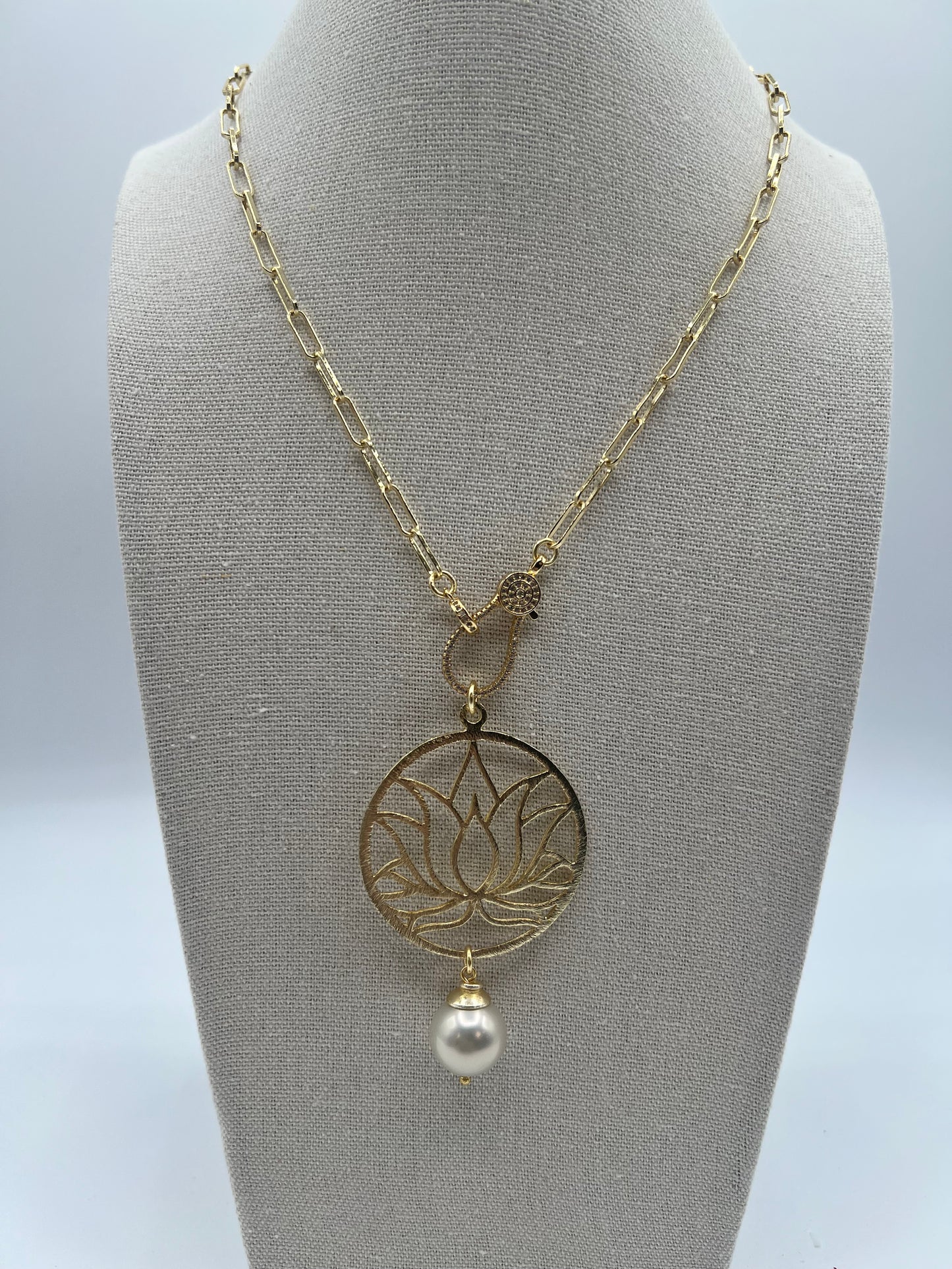 Necklace/ Lotus medallion/ White Shell Pearl