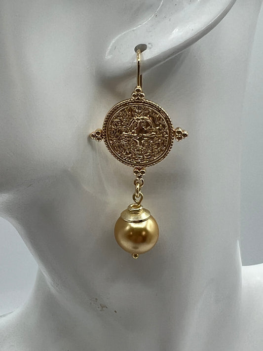 Gemstone Earring with Gold Medallion Gold Shell Pearl